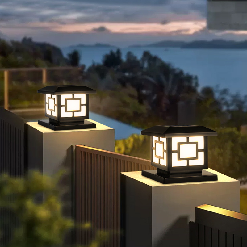 أضواء LED تعمل بالطاقة الشمسية - مراجعة Outdoor Lighting With Outlet وسعره