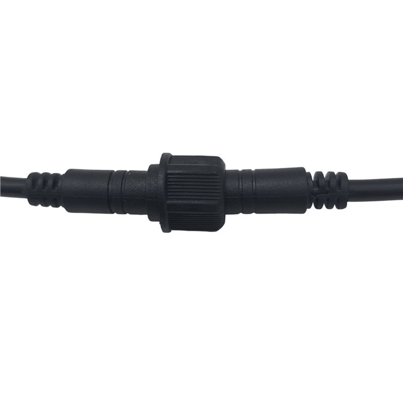 كابل تمديد رائع من 5 قطع بطول  - مراجعة Outdoor Lighting Govee وسعره