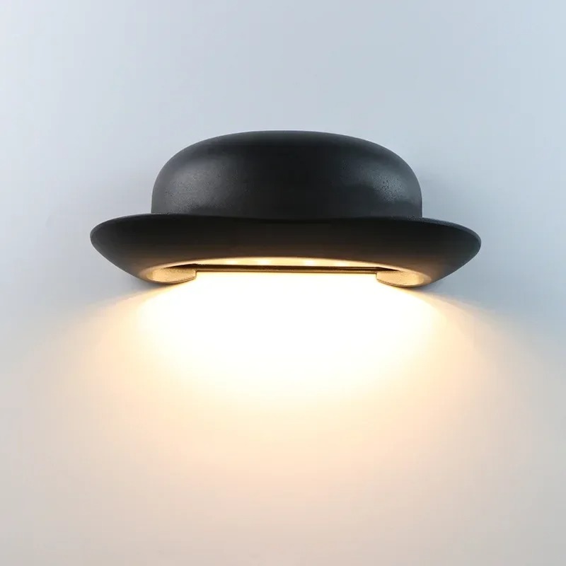 مصباح جداري مقاوم للماء على شك - مراجعة Outdoor Lighting No Wiring وسعره