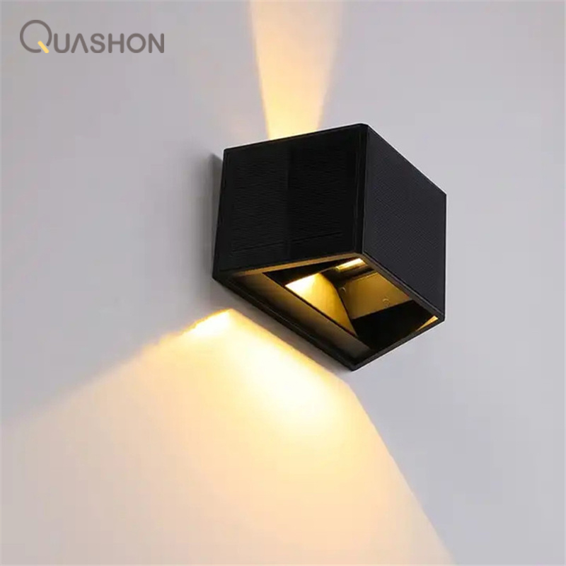 في الهواء الطلق LED الشمسية ال - مراجعة Outdoor Lighting With Outlet وسعره